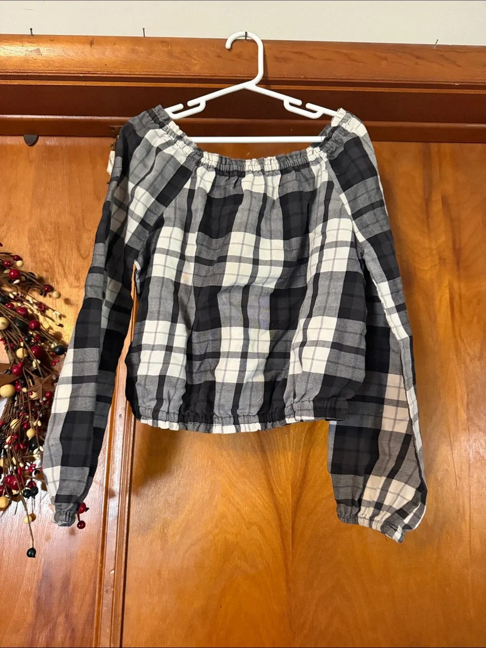 The Children's Place Black and White Plaid Long Sleeve Off-Shoulder Top